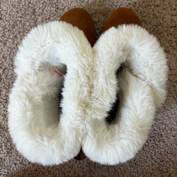 Juicy Couture Cognac Tan King Flat Heel Faux Fur Trim Winter Boots Size 8 - Picture 9 of 14